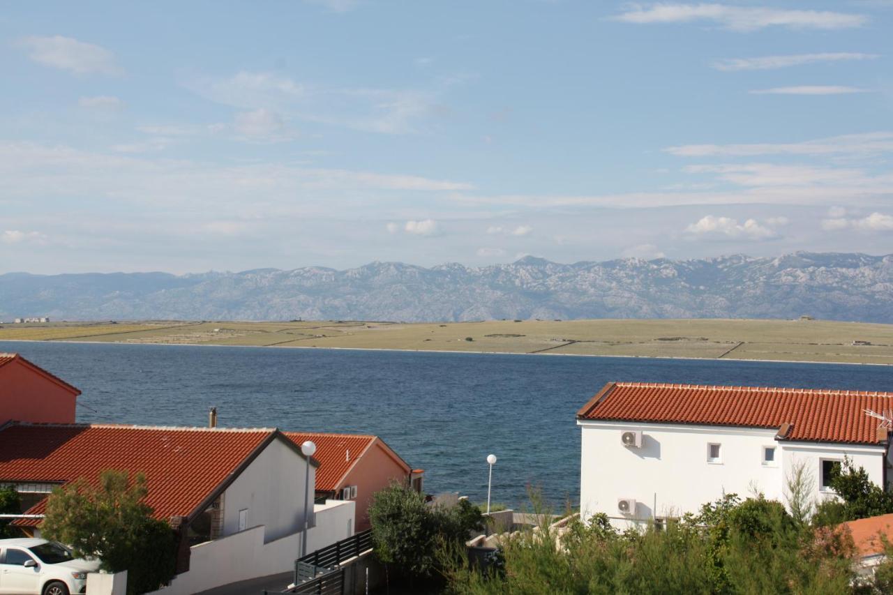 Vila Filipasic Apartment วีร์ ภายนอก รูปภาพ