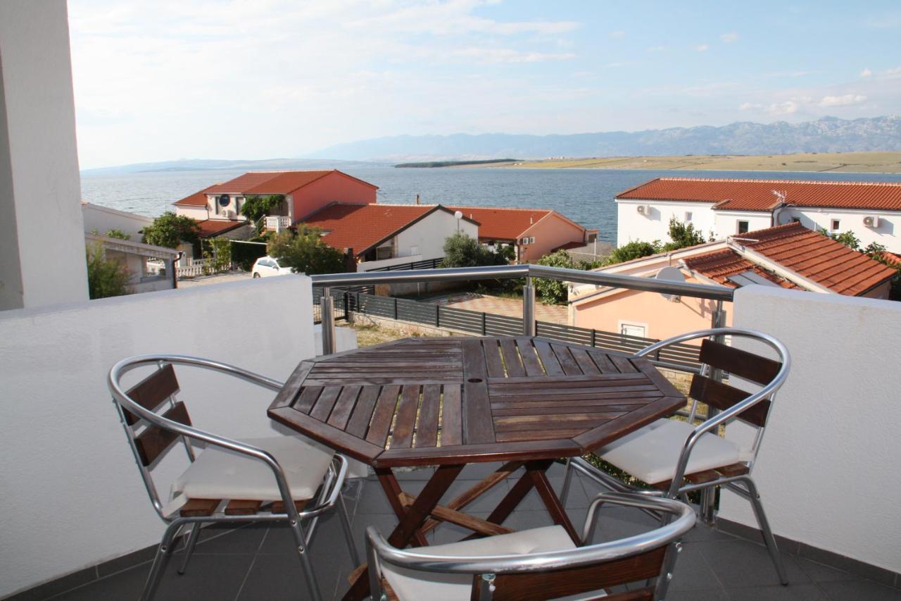 Vila Filipasic Apartment วีร์ ภายนอก รูปภาพ