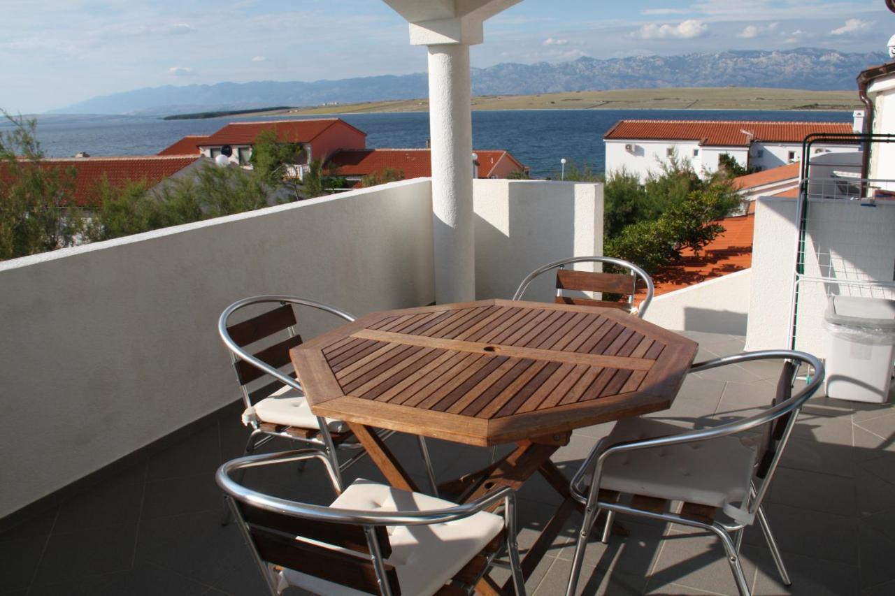 Vila Filipasic Apartment วีร์ ภายนอก รูปภาพ