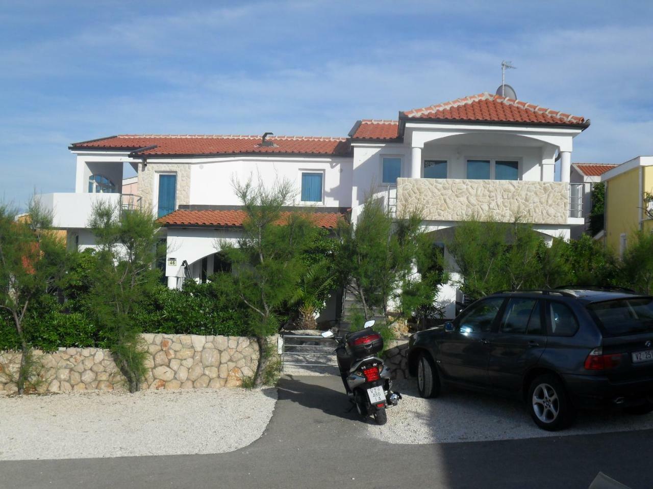 Vila Filipasic Apartment วีร์ ภายนอก รูปภาพ